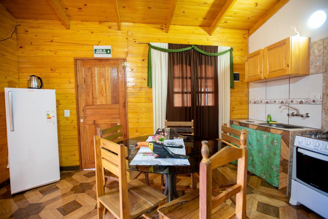 Cabanas La Quinta Пуэрто-Игуасу Экстерьер фото